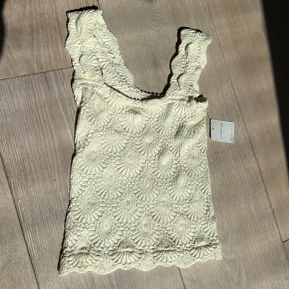 New Stretchy Ivory Top - NWT